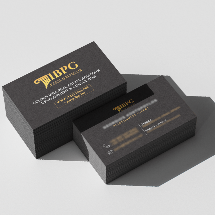 Business_Card_Mockup_3-min